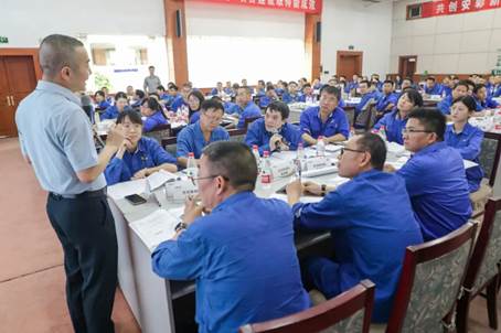挑戰(zhàn)降本至高點(diǎn),實(shí)現(xiàn)增效新里程——安彩高科開展降本增效專題培訓(xùn)活動